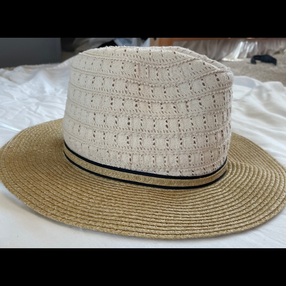 Sun hat - Picture 2 of 4